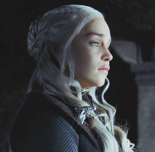Emilia-Clarke-11623.jpg