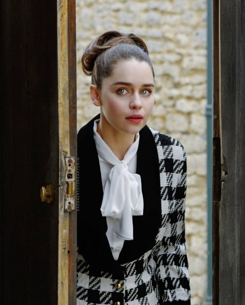 Emilia-Clarke-11626.jpg