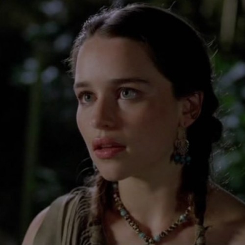 Emilia-Clarke-11630.jpg