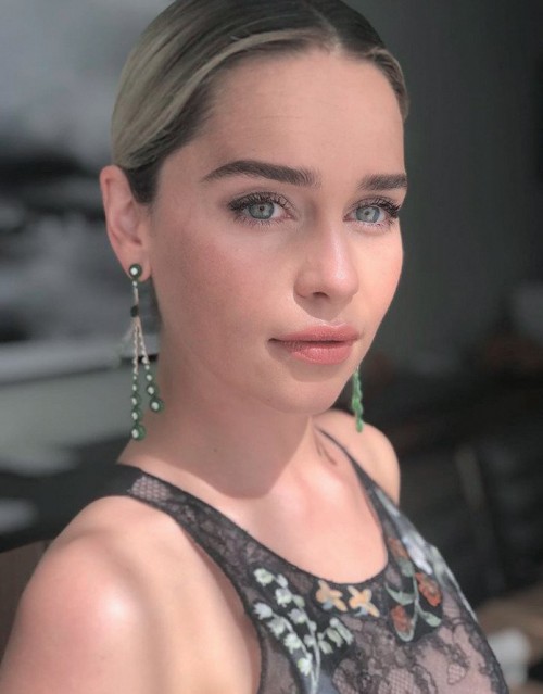 Emilia-Clarke-11996.jpg