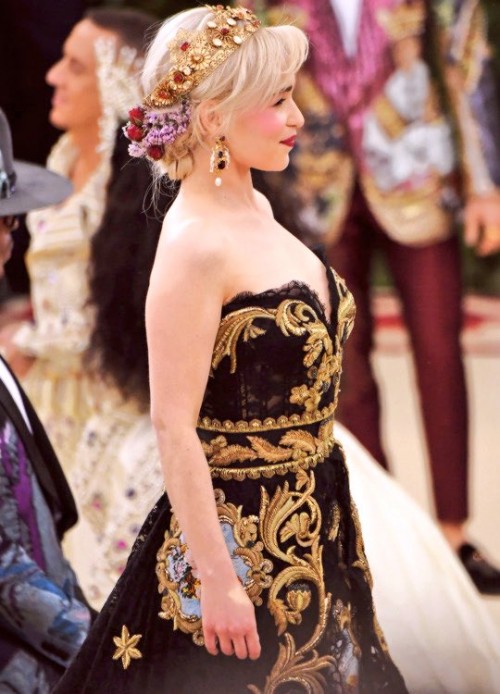 Emilia-Clarke-12139.jpg