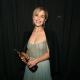 Emilia-Clarke-12200