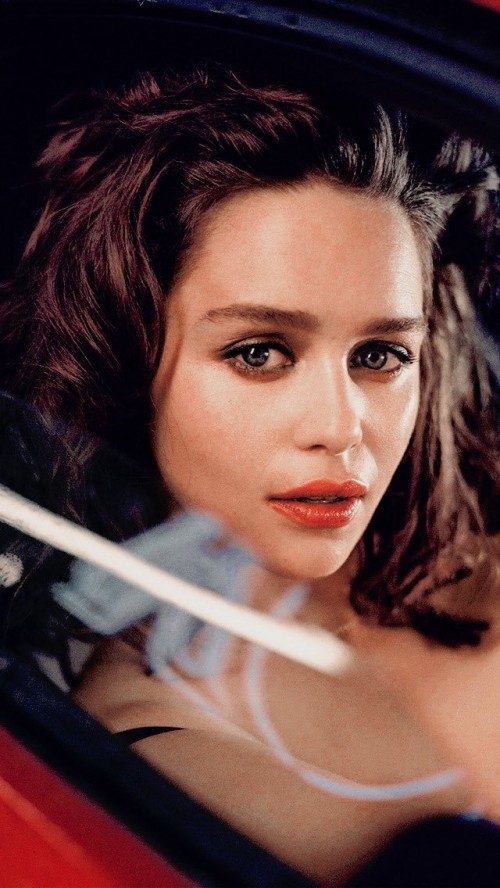 Emilia-Clarke-12222.jpg