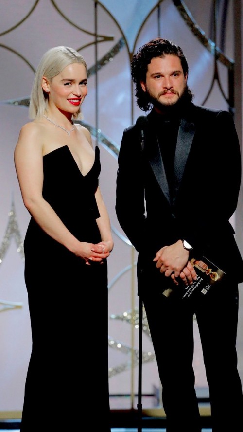 Emilia-Clarke-12228.jpg