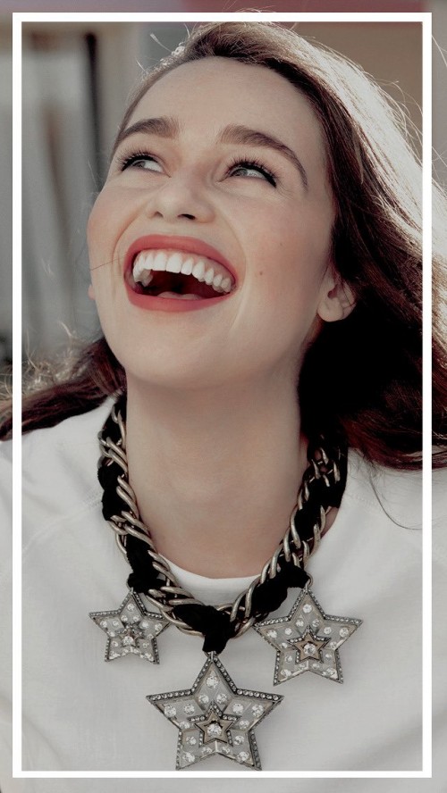 Emilia-Clarke-12236.jpg