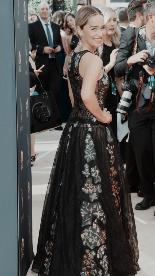 Emilia-Clarke-12239.jpg
