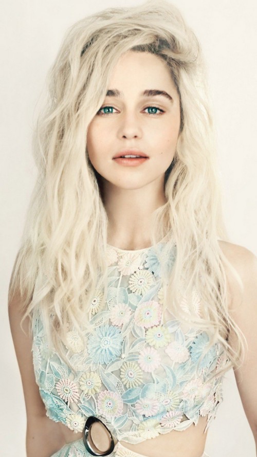 Emilia-Clarke-12247.jpg