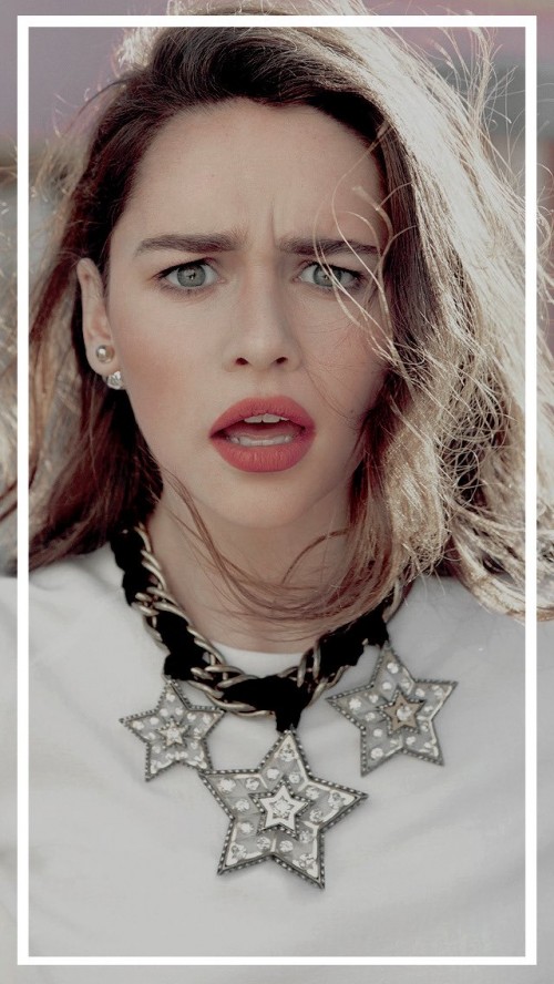 Emilia-Clarke-12254.jpg