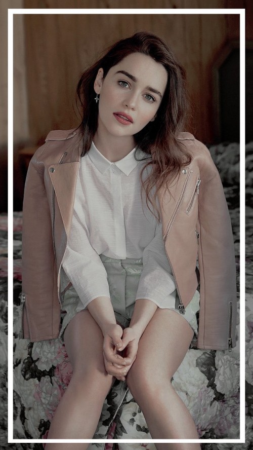 Emilia-Clarke-12255.jpg