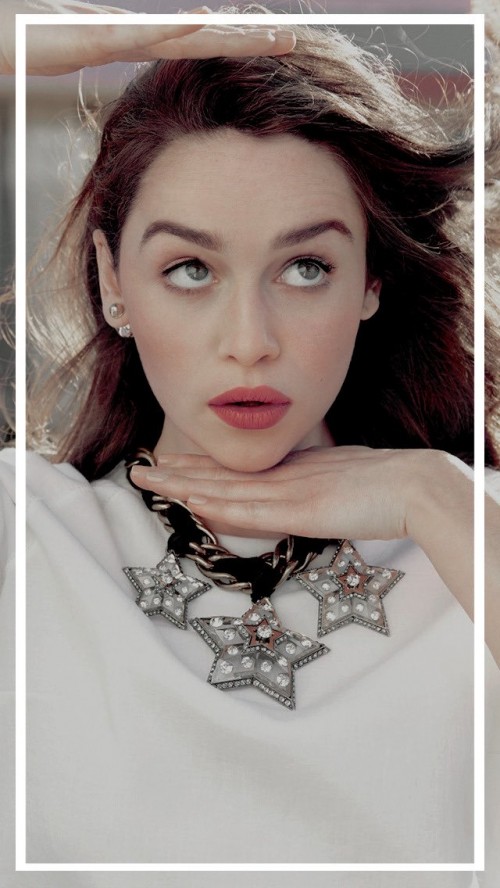 Emilia-Clarke-12256.jpg
