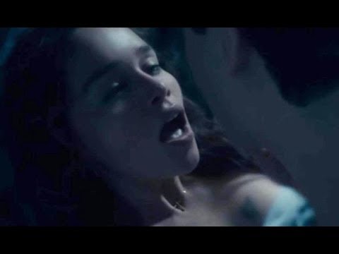 Emilia-Clarke-12527.jpg