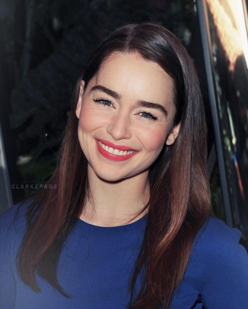 Emilia-Clarke-12747.jpg