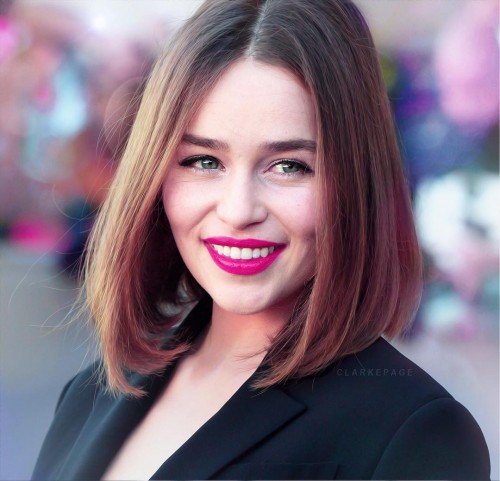 Emilia-Clarke-12750.jpg
