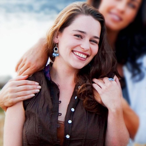 Emilia-Clarke-12991.jpg