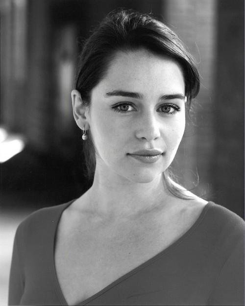 Emilia-Clarke-20079.jpg