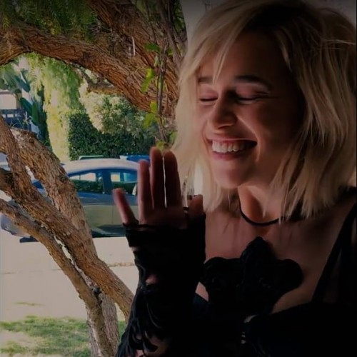 Emilia-Clarke-20110.jpg