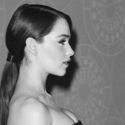 Emilia-Clarke-20149.jpg
