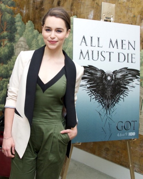 Emilia-Clarke-20205.jpg