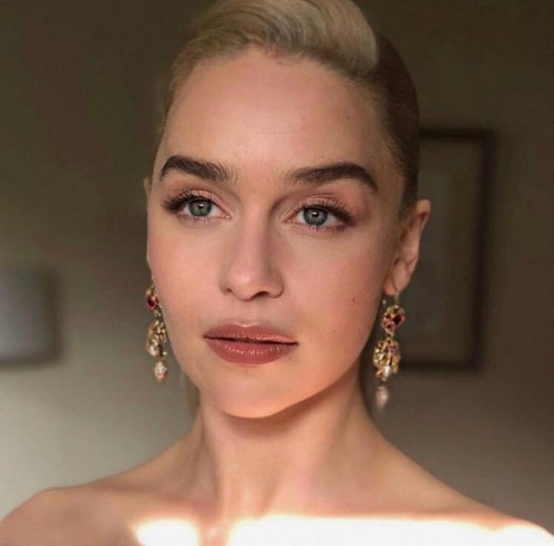 Emilia-Clarke-20221.jpg