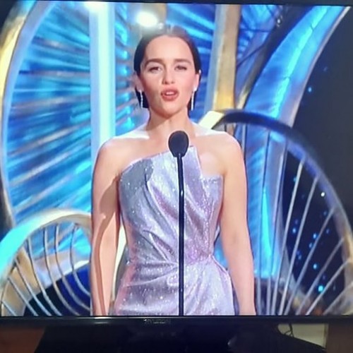 Emilia-Clarke-20390.jpg