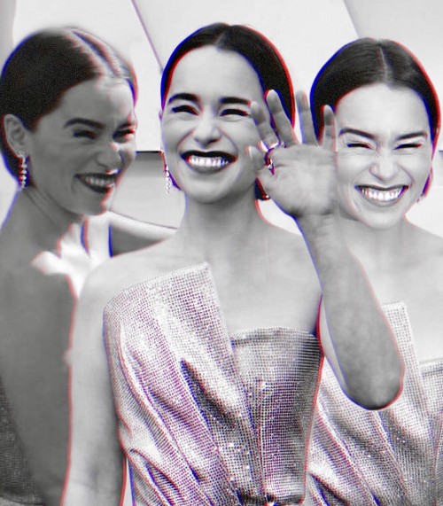 Emilia-Clarke-20435.jpg