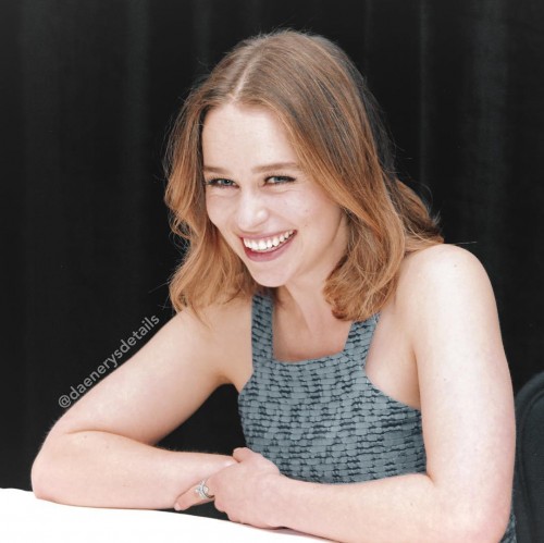 Emilia-Clarke-20907.jpg