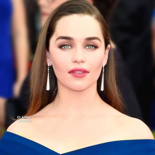 Emilia-Clarke-20967.jpg