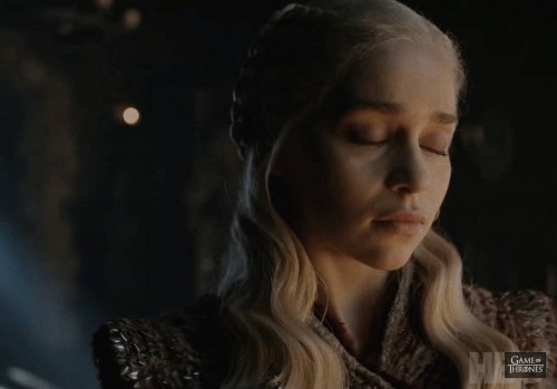 Emilia-Clarke-21134.jpg