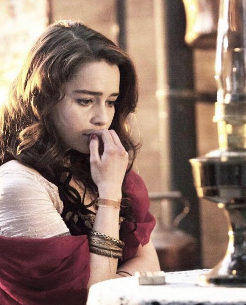 Emilia-Clarke-21151.jpg