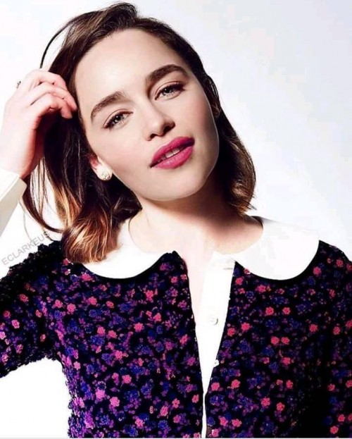 Emilia-Clarke-21186.jpg