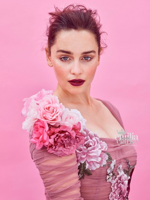 Emilia-Clarke-21206.jpg