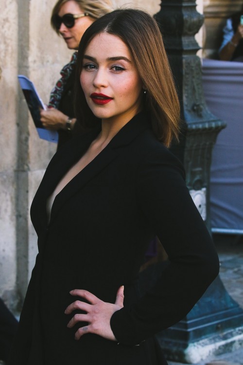 Emilia-Clarke-21227.jpg
