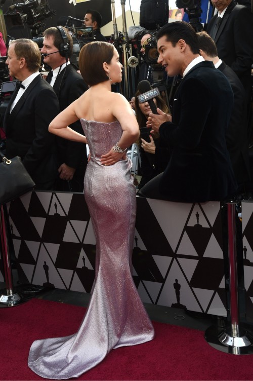 Emilia-Clarke-21618.jpg