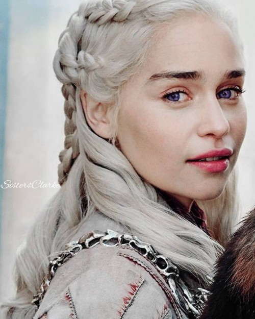 Emilia-Clarke-21743.jpg
