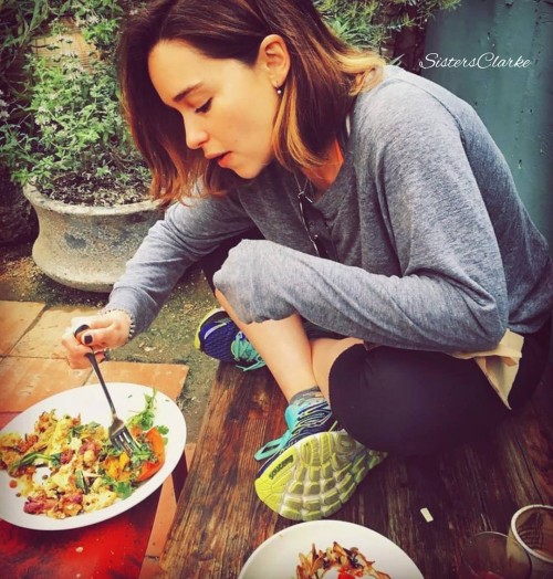 Emilia-Clarke-21744.jpg