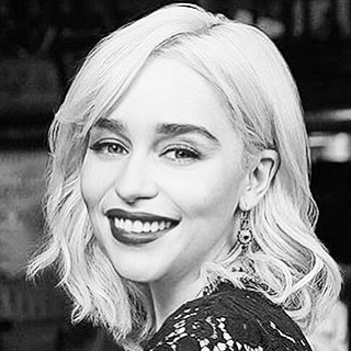 Emilia-Clarke-21771.jpg