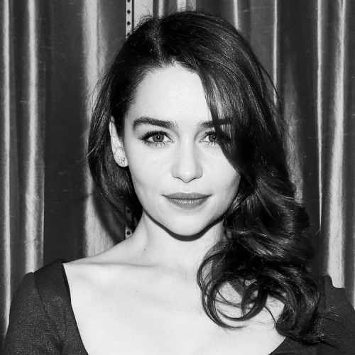 Emilia-Clarke-21774.jpg