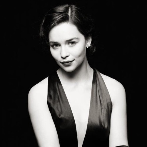 Emilia-Clarke-21776.jpg