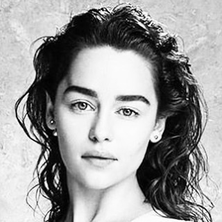 Emilia-Clarke-21778.jpg