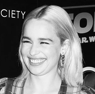 Emilia-Clarke-21783.jpg