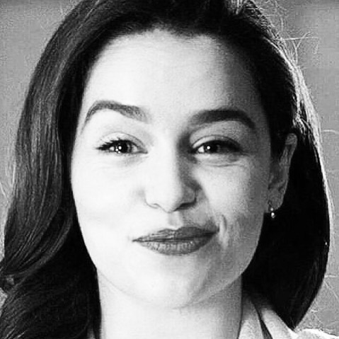 Emilia-Clarke-21797.jpg