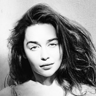 Emilia-Clarke-21805.jpg