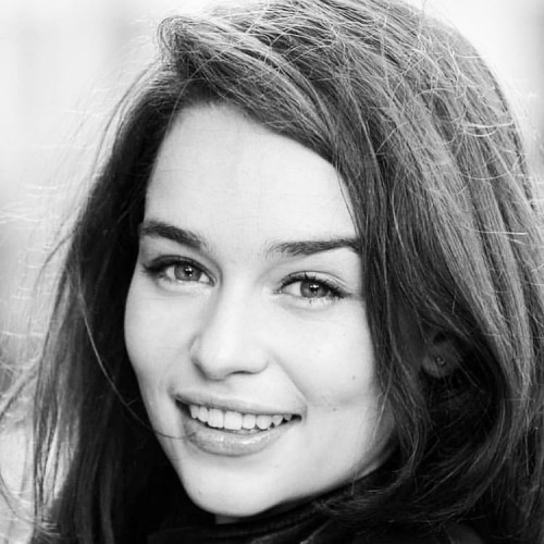 Emilia-Clarke-21818.jpg