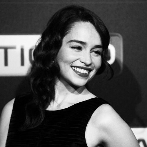 Emilia-Clarke-21820.jpg