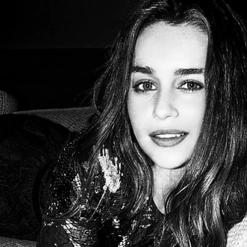 Emilia-Clarke-21842.jpg