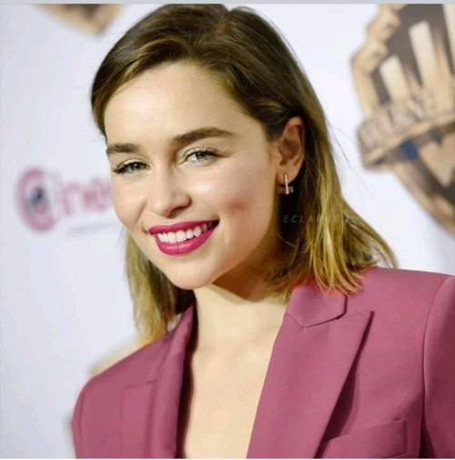 Emilia-Clarke-21901.jpg