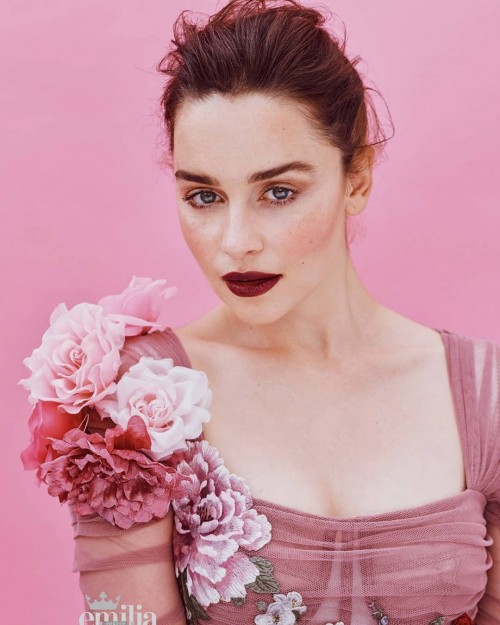 Emilia-Clarke-21943.jpg