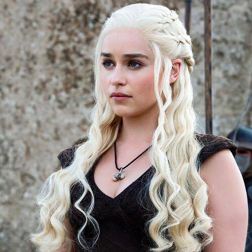 Emilia-Clarke-22003.jpg