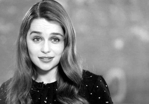 Emilia-Clarke-22011.jpg
