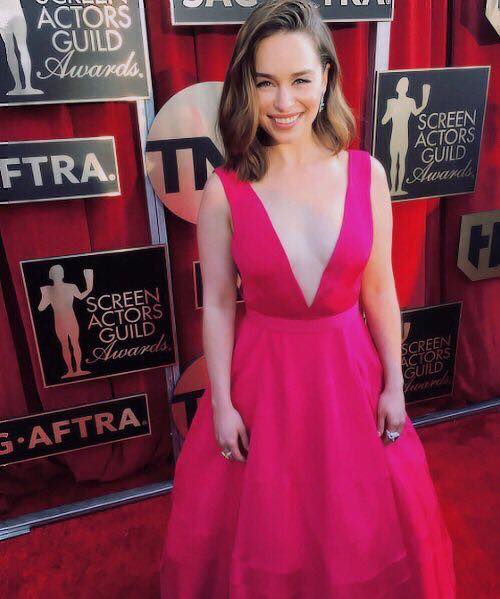 Emilia-Clarke-22023.jpg